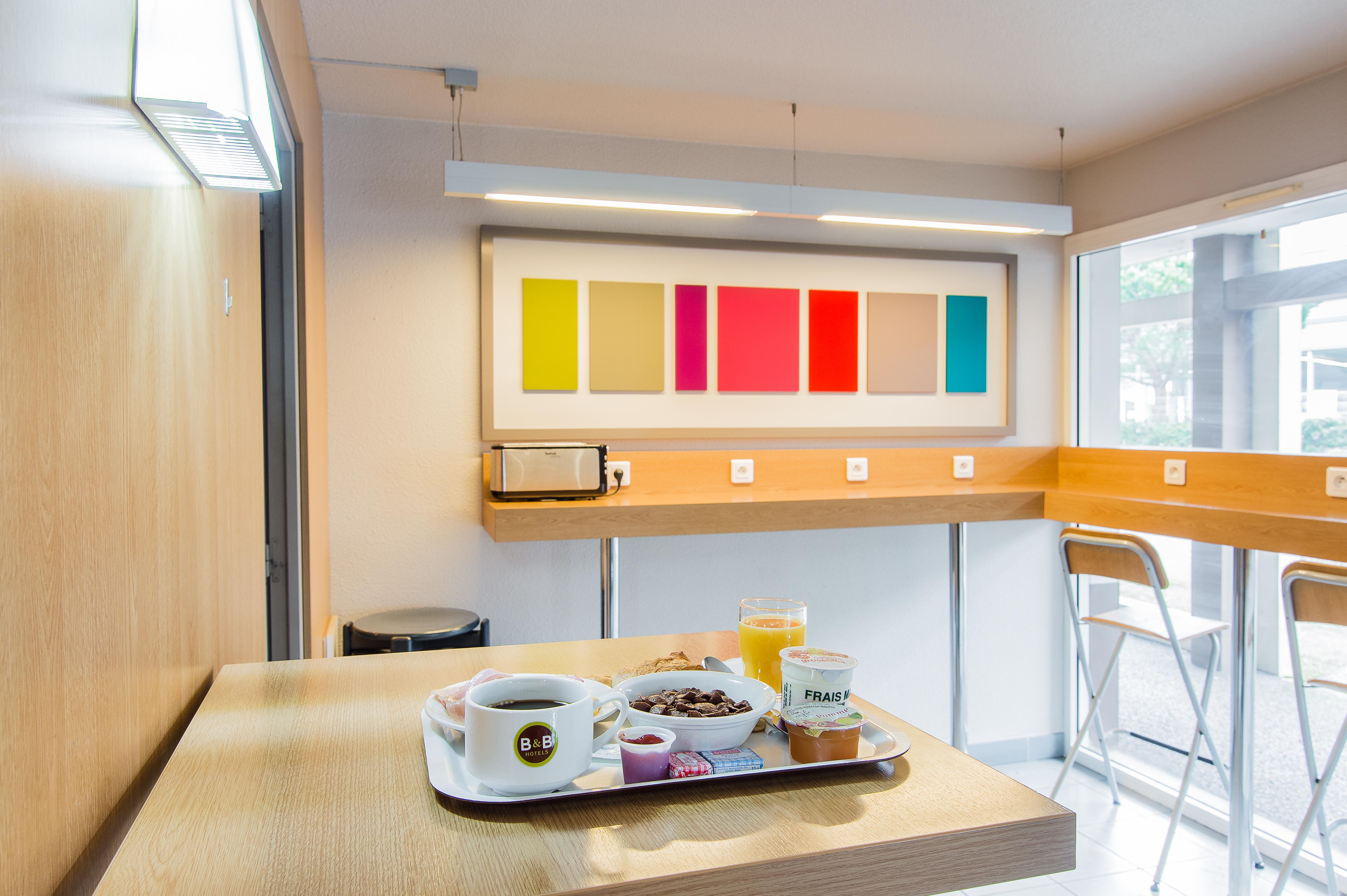 B&B Hotel Bordeaux Merignac Hotel De Ville Buitenkant foto