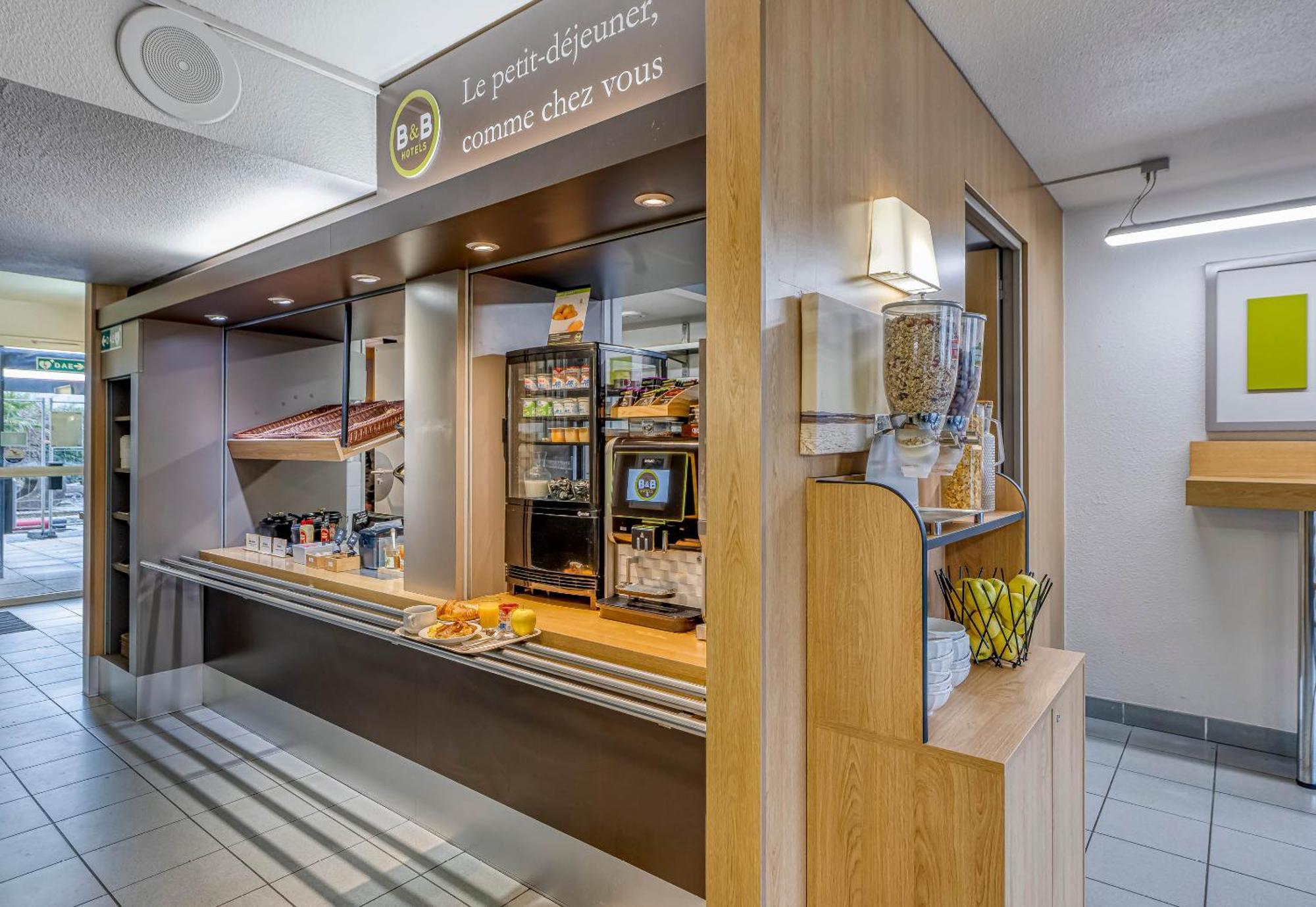 B&B Hotel Bordeaux Merignac Hotel De Ville Buitenkant foto