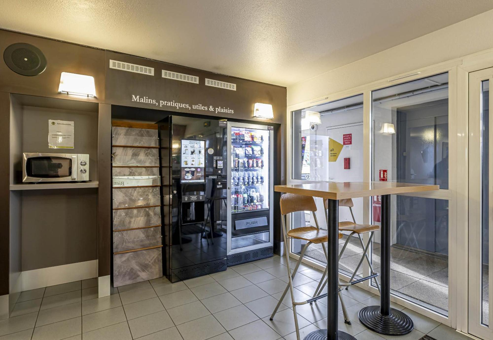 B&B Hotel Bordeaux Merignac Hotel De Ville Buitenkant foto